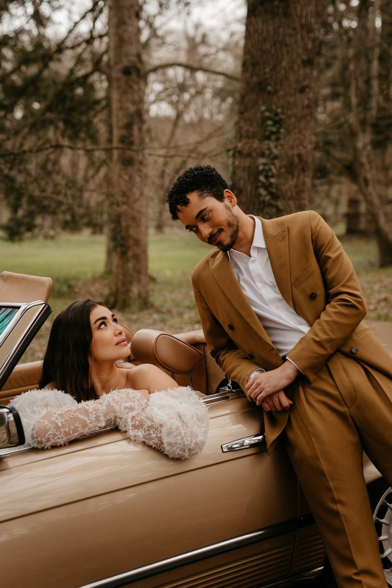 Hair/makeup | Charlotte | Crédit: Through The Glass